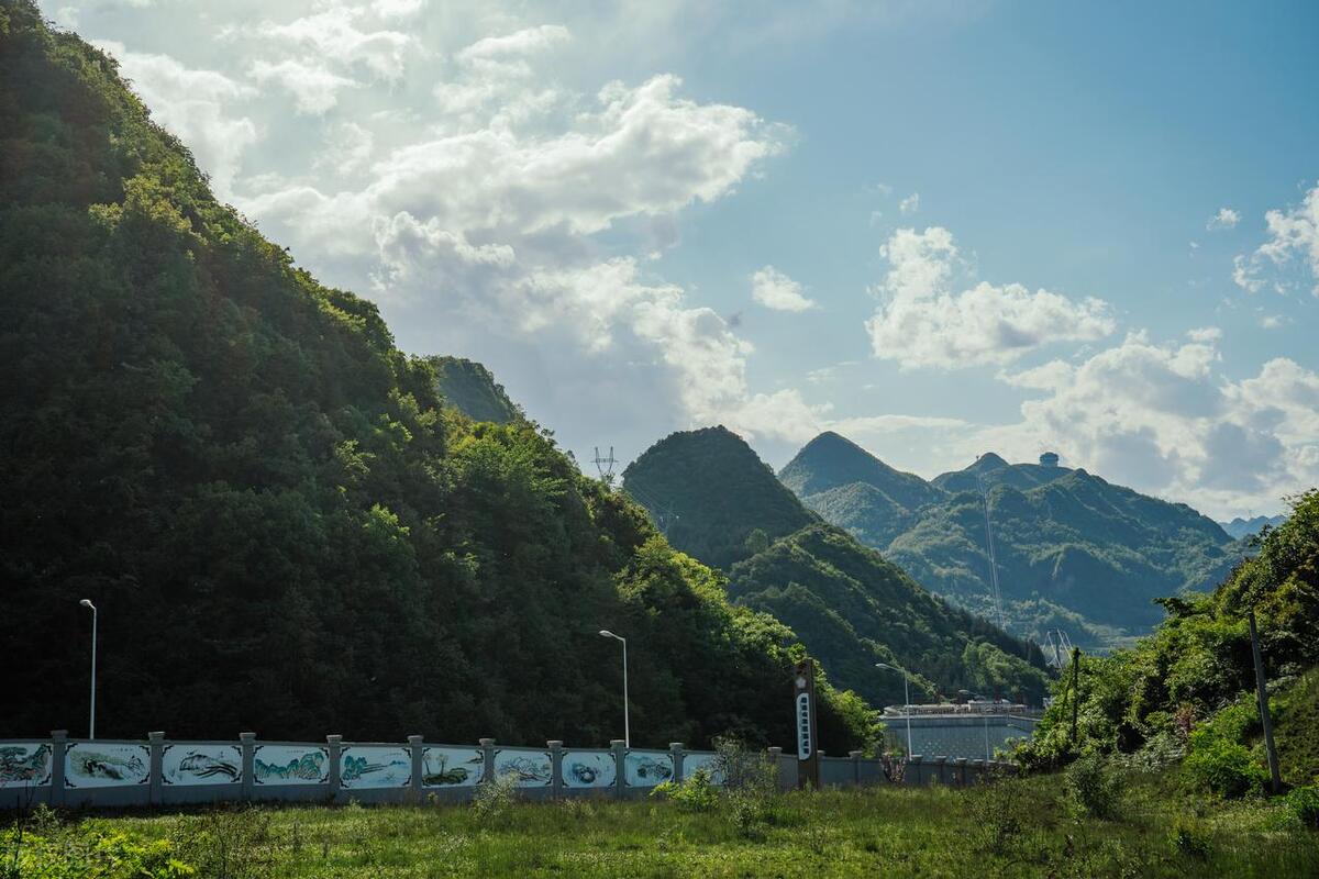 贵州十大著名景点-贵州著名十大景区
