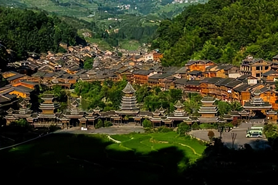 贵州旅游十大景点排名-贵州旅游十大景点排名桂林