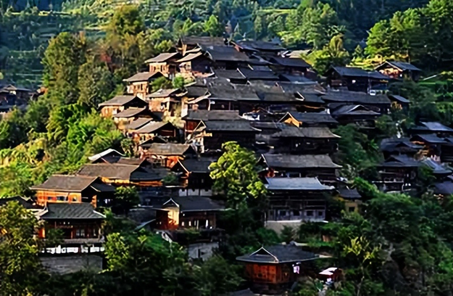 贵州旅游十大景点排名-贵州旅游十大景点排名桂林