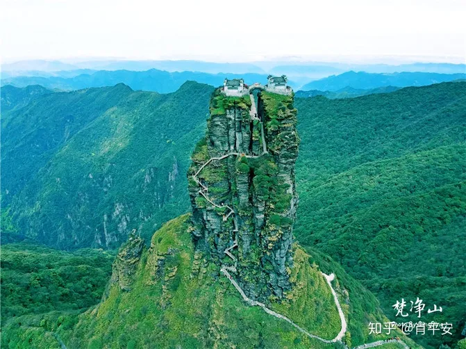 梵净山升仙之山，超越时空的净地，世间难得的一方净土-仙气飘飘的梵净山叫什么