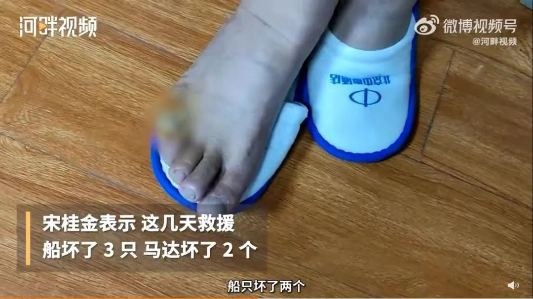 【法治热点早知道】网传多名游客在兵马俑景区互殴？警方通报-兵马俑游客合照图片