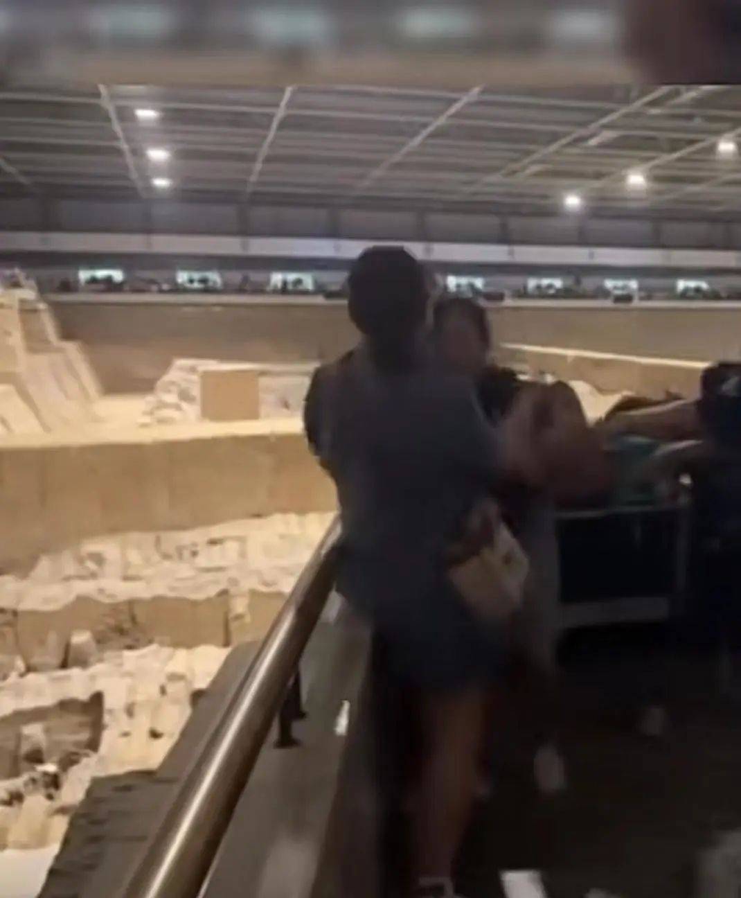 兵马俑景区突发！警方通报-兵马俑门票多少钱2021