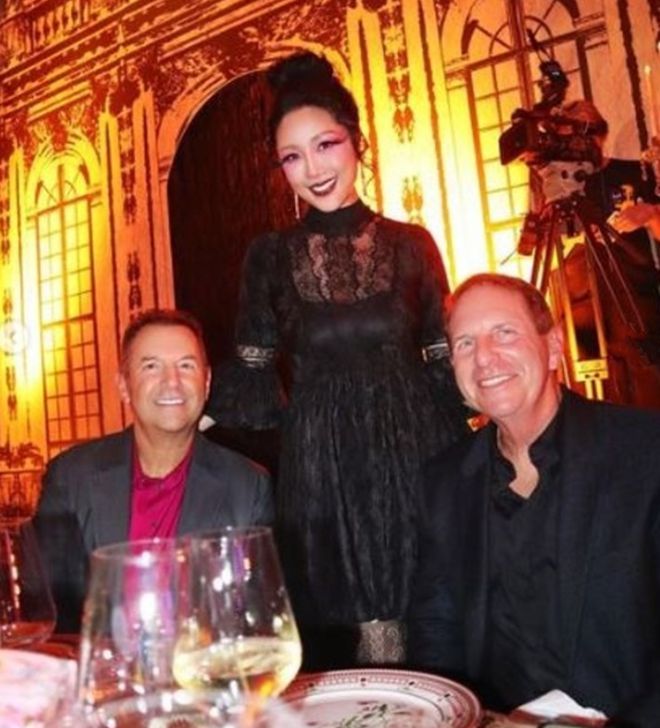 港星被曝插足李玟婚姻，与乐裕民合影曝光，本人急忙发声澄清-李玟是香港人