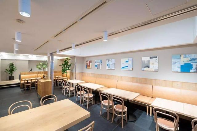 胶囊旅馆，进化！-胶囊旅馆传递给司温热的夜晚风车类似动漫