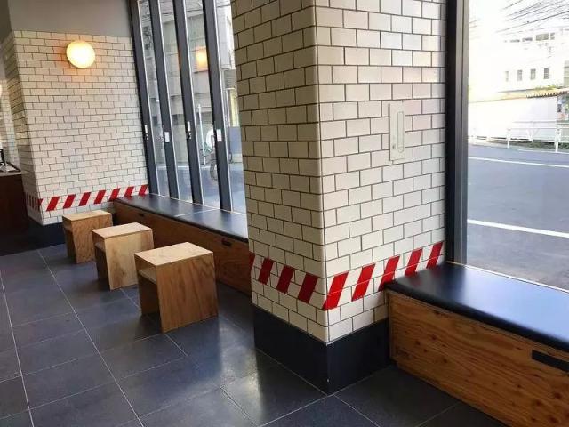 胶囊旅馆，进化！-胶囊旅馆传递给司温热的夜晚风车类似动漫