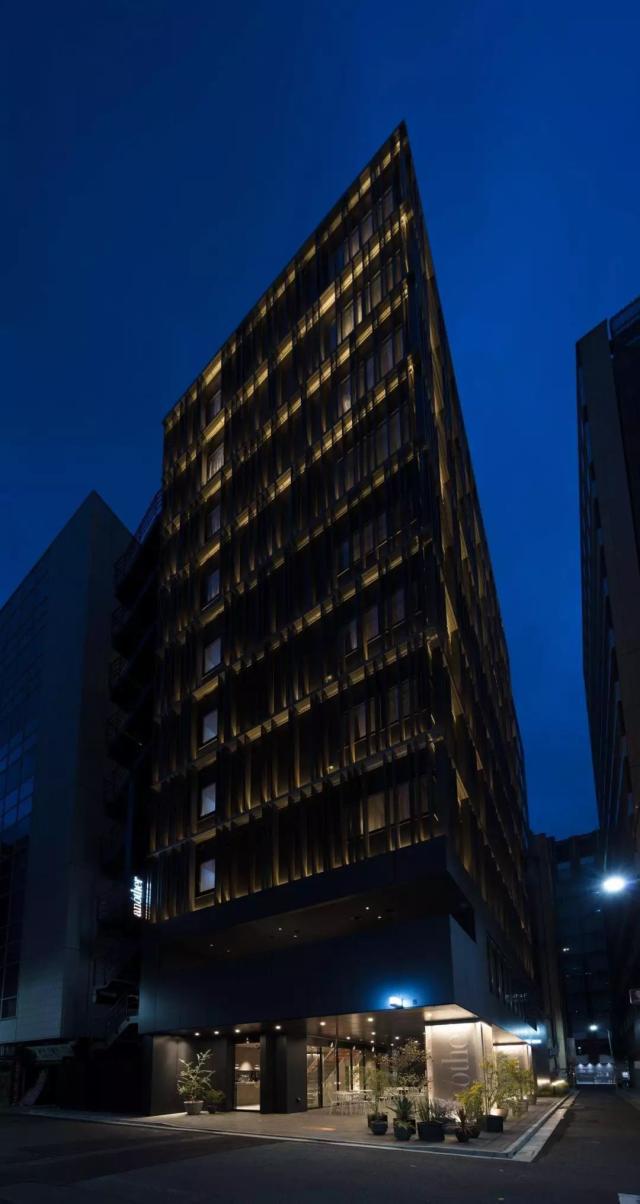 胶囊旅馆，进化！-胶囊旅馆传递给司温热的夜晚风车类似动漫