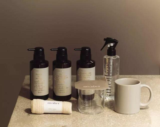 胶囊旅馆，进化！-胶囊旅馆传递给司温热的夜晚风车类似动漫