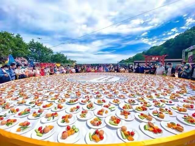 河南洛阳老君山景区，连续六年午餐只卖一元钱；全国仅此一家-洛阳老君山?