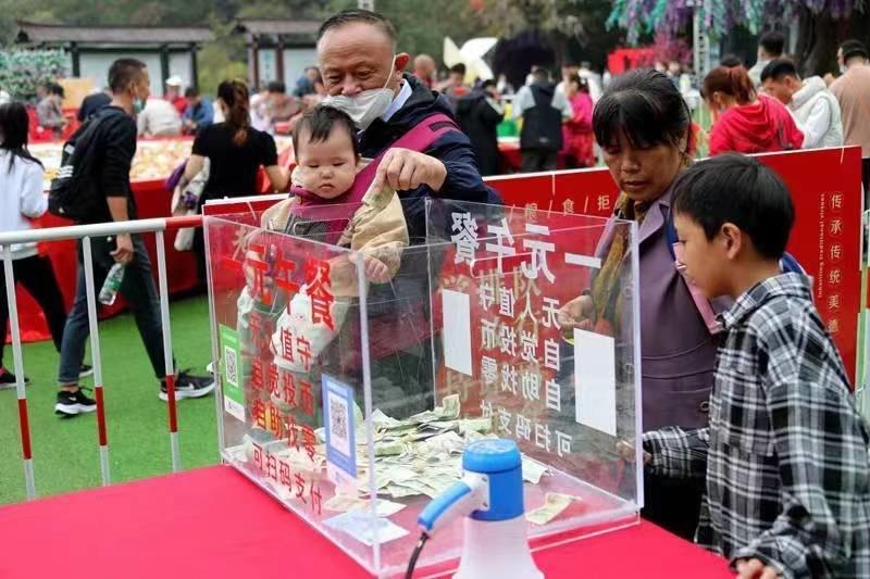 河南洛阳老君山景区，连续六年午餐只卖一元钱；全国仅此一家-洛阳老君山?