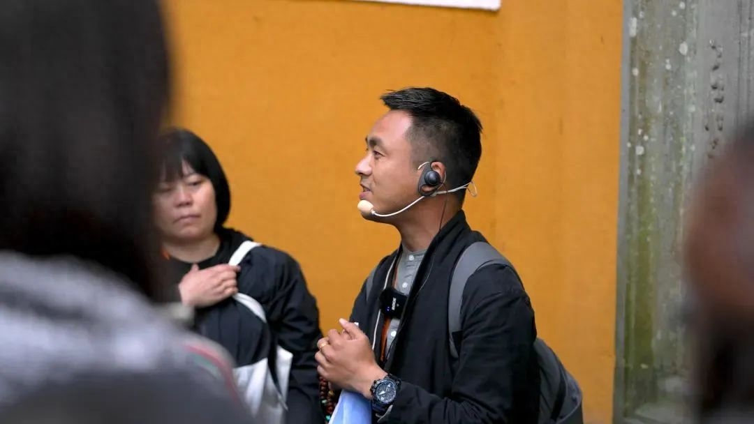 几百万人围观！他在直播间云游普陀山，网友：被治愈了-普陀山景区直播