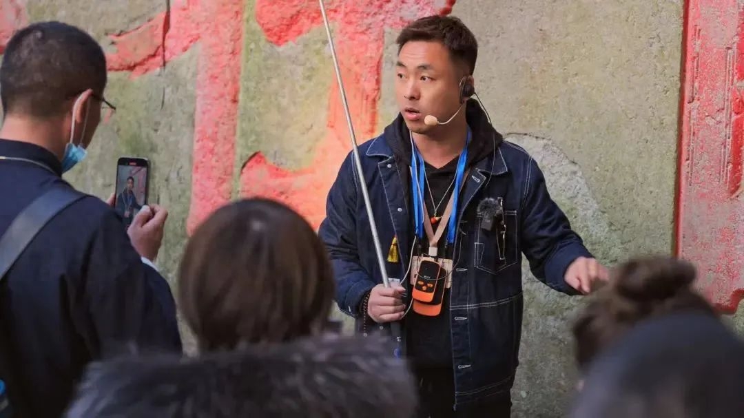 几百万人围观！他在直播间云游普陀山，网友：被治愈了-普陀山景区直播