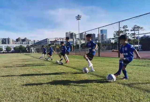 小镇大球：从培养珠海青少年踢球到吸引国家队来珠海踢球-珠海哪里打篮球的人多