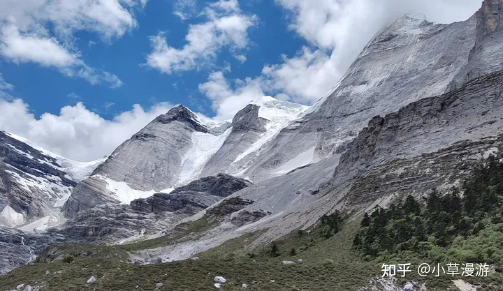 稻城亚丁到底值不值得去啊?-稻城亚丁适合几月份去
