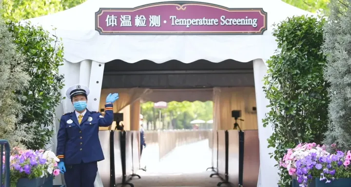 去上海迪士尼要多少钱?-一家四口去上海迪士尼要多少钱