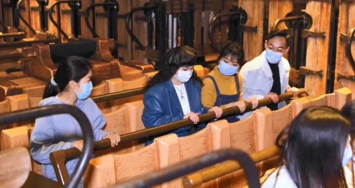 去上海迪士尼要多少钱?-一家四口去上海迪士尼要多少钱