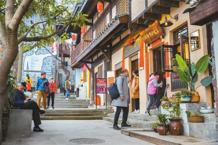 重庆怎么玩？3-5天重庆旅行攻略 附行程计划-重庆旅游攻略三天自由行攻略模板