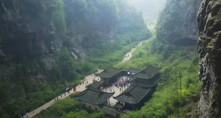 第一次来重庆怎么玩？3天2晚全攻略来了，必打卡&不踩雷，收藏！-重庆怎么玩好玩