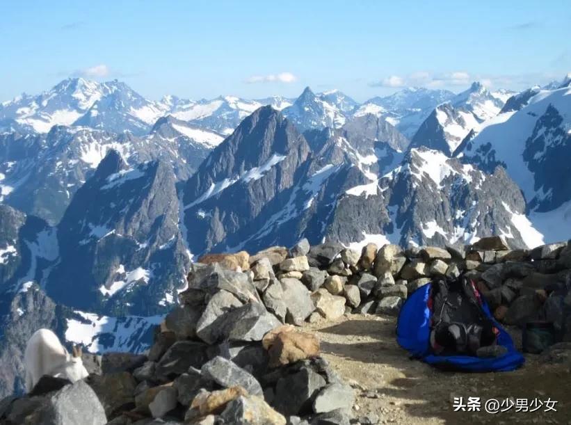 周末啦，可以去露营——全球10大绝美露营地-露营最好的地方是哪里