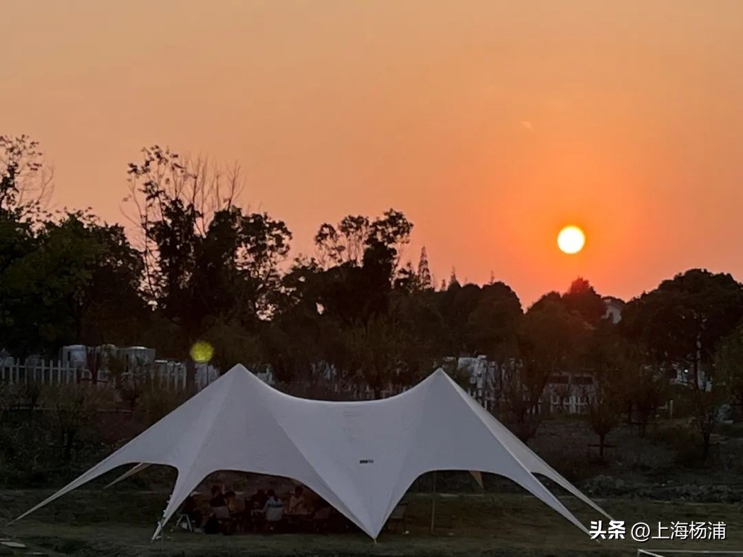 收藏！你要找的露营地都在这→-泸定露营推荐