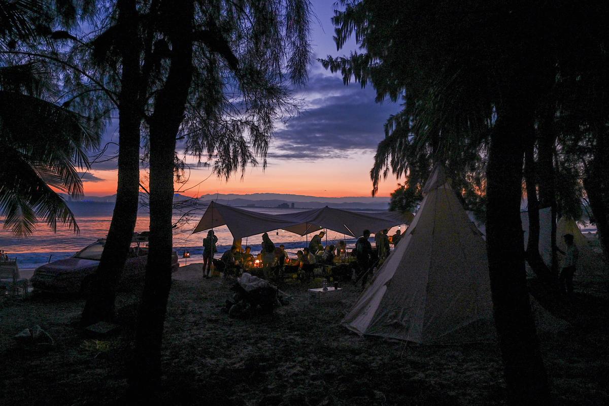 什么样的露营地才是优秀的？当然是既能看风景，又能享受宁静-露营哪里好玩