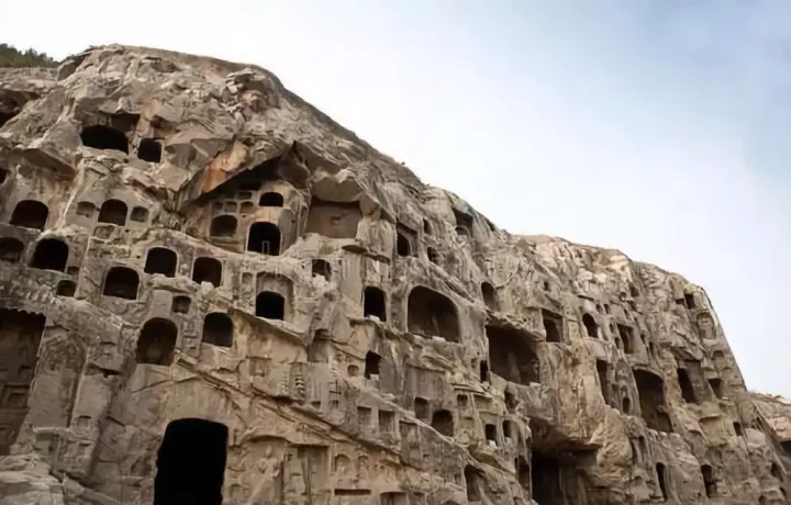 龙门石窟，不朽的民族瑰宝-讲解一下龙门石窟