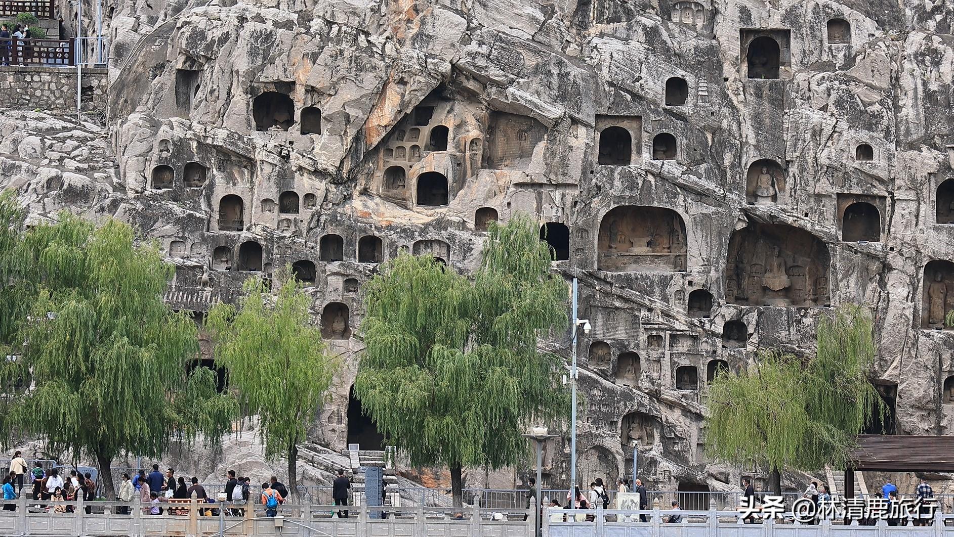 被吐槽没看点的龙门石窟，却是世界文化遗产，夜景一定要看-龙门石窟夜游