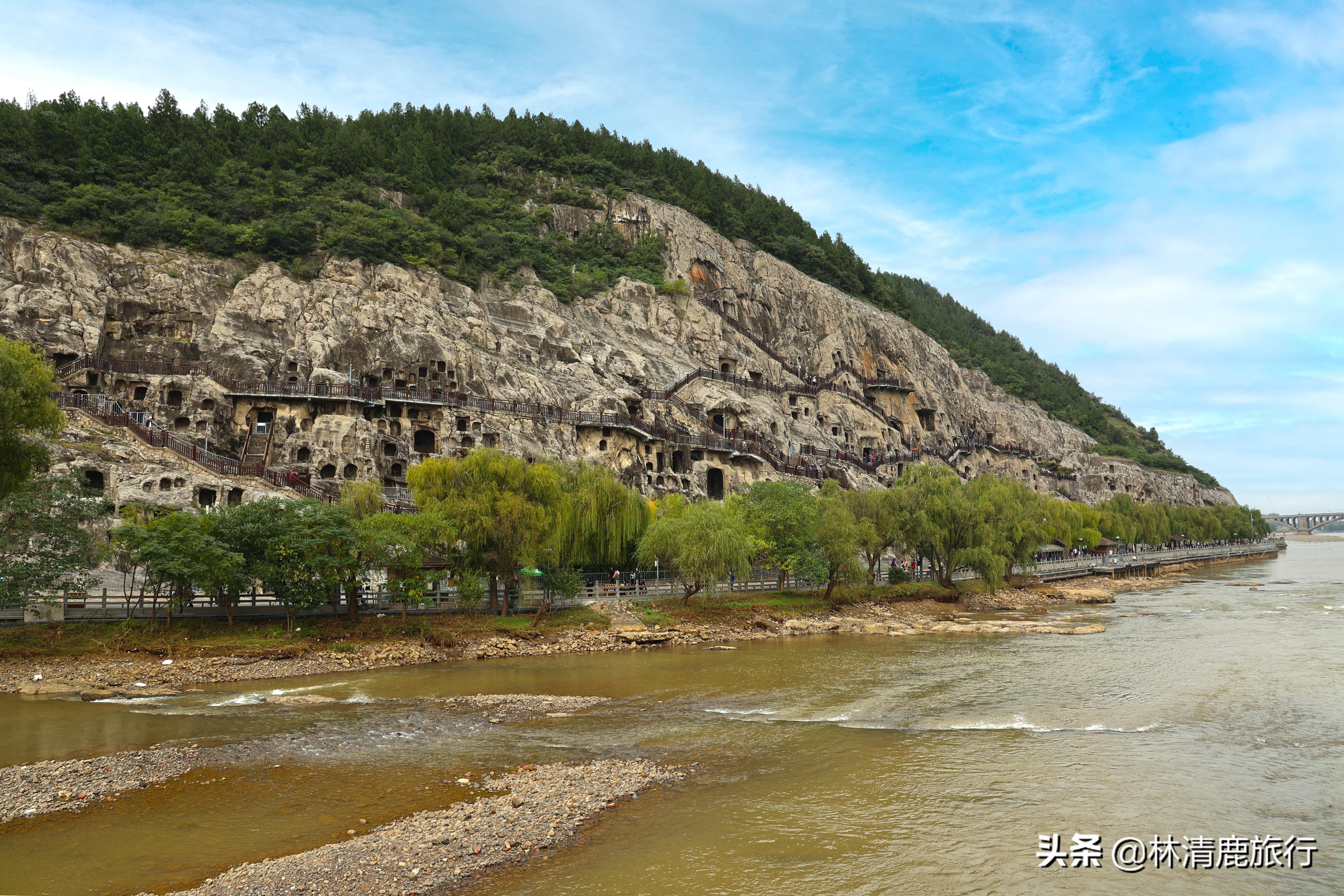 被吐槽没看点的龙门石窟，却是世界文化遗产，夜景一定要看-龙门石窟夜游