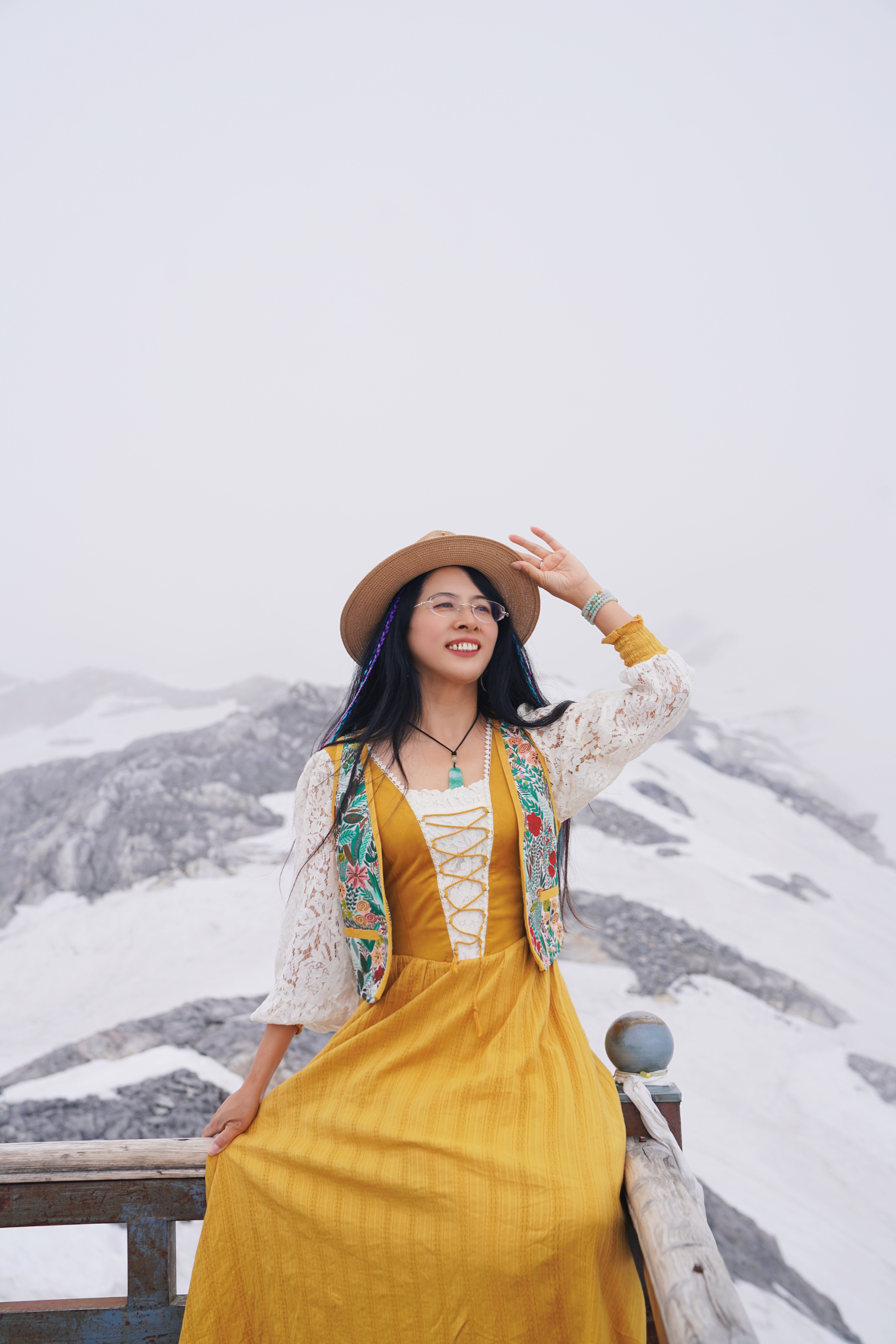 云南丽江有座雪山，风景壮丽，游客最爱来打卡，也是纳西人的神山-玉龙雪山印象丽江表演 门票