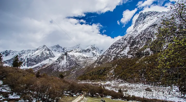 去稻城亚丁旅游有哪些避坑攻略分享？-去稻城亚丁的旅游路线有哪些