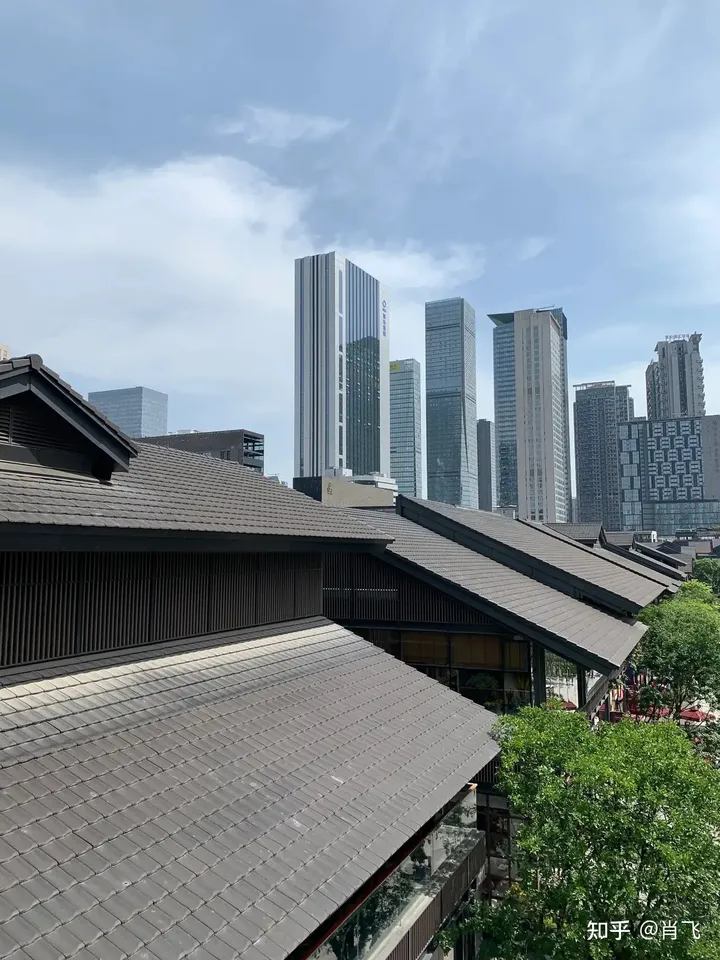 国内三个「太古里」，成都北京上海，你们更喜欢哪个太古里？-成都太古里与北京太古里