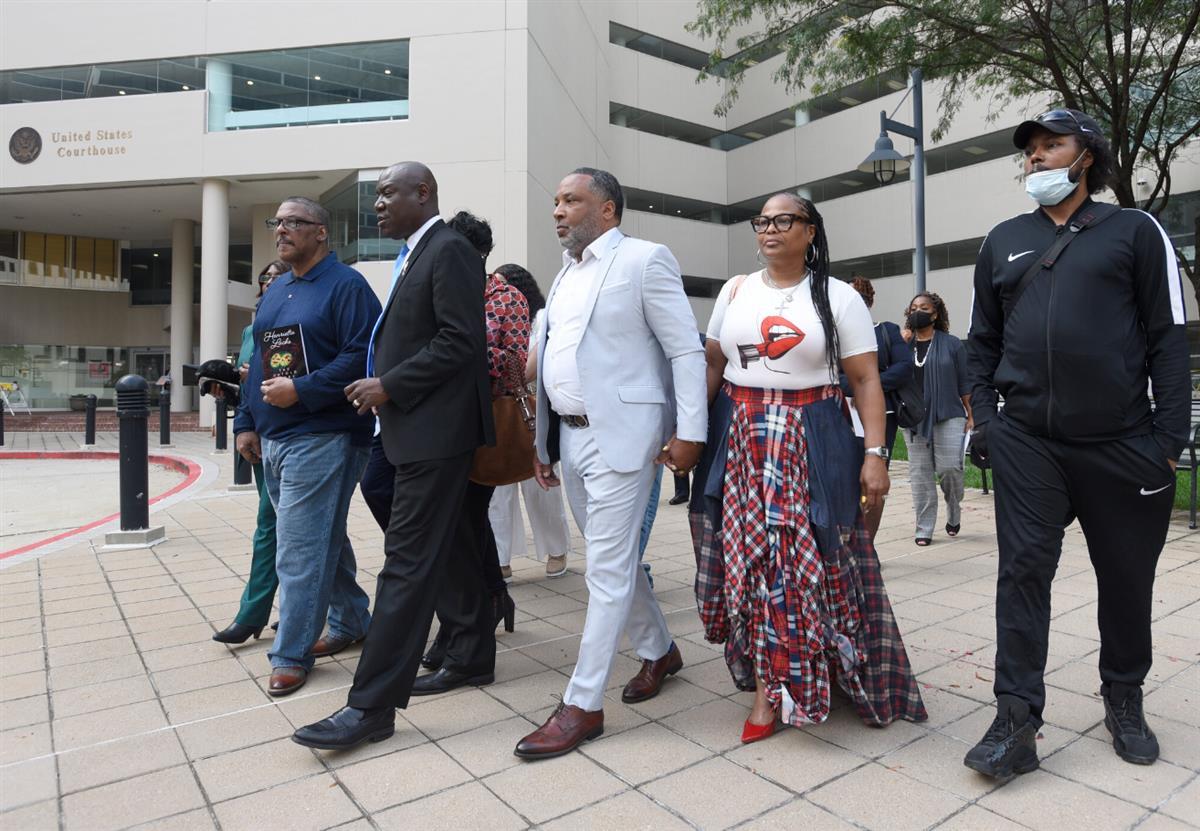 宫颈内的“永生”细胞被复制5000万吨卖到世界各地，患者却毫不知情，世卫组织总干事谭德塞发声-宫颈里是什么东西图片