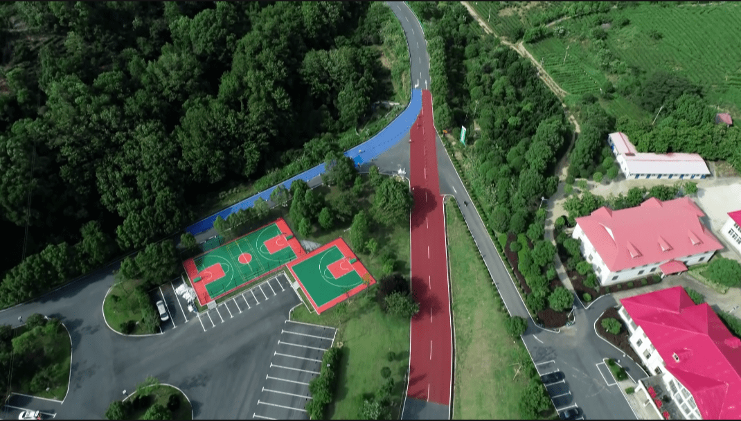 庐山景区“彩带公路”上线！-庐山彩虹滑道