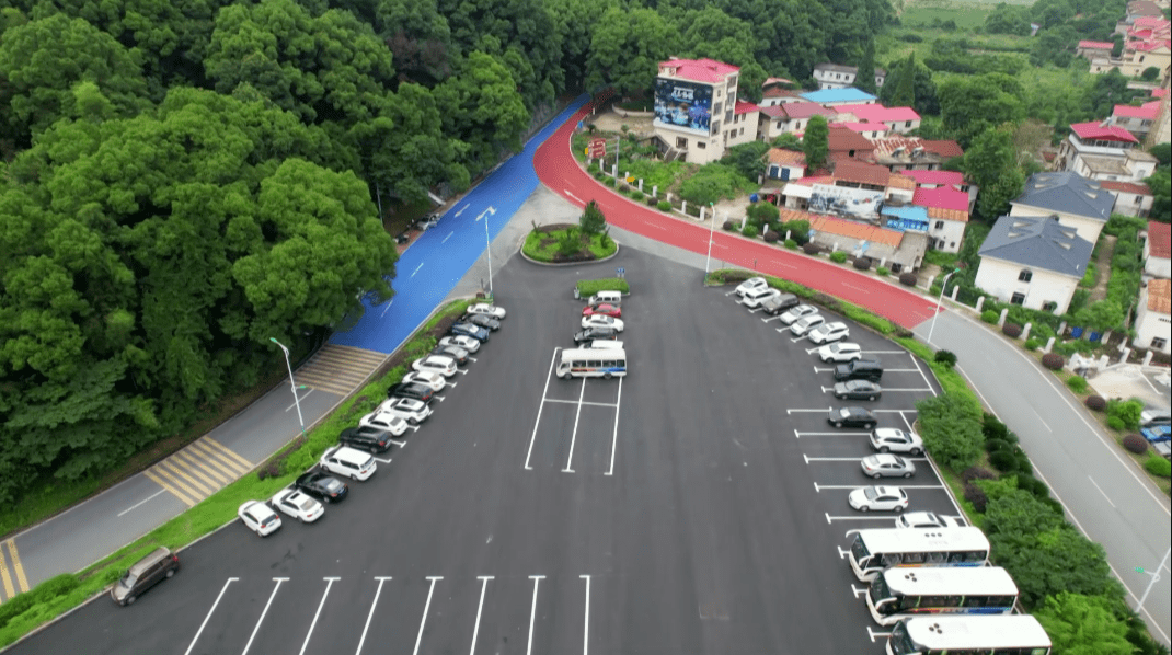 庐山景区“彩带公路”上线！-庐山彩虹滑道