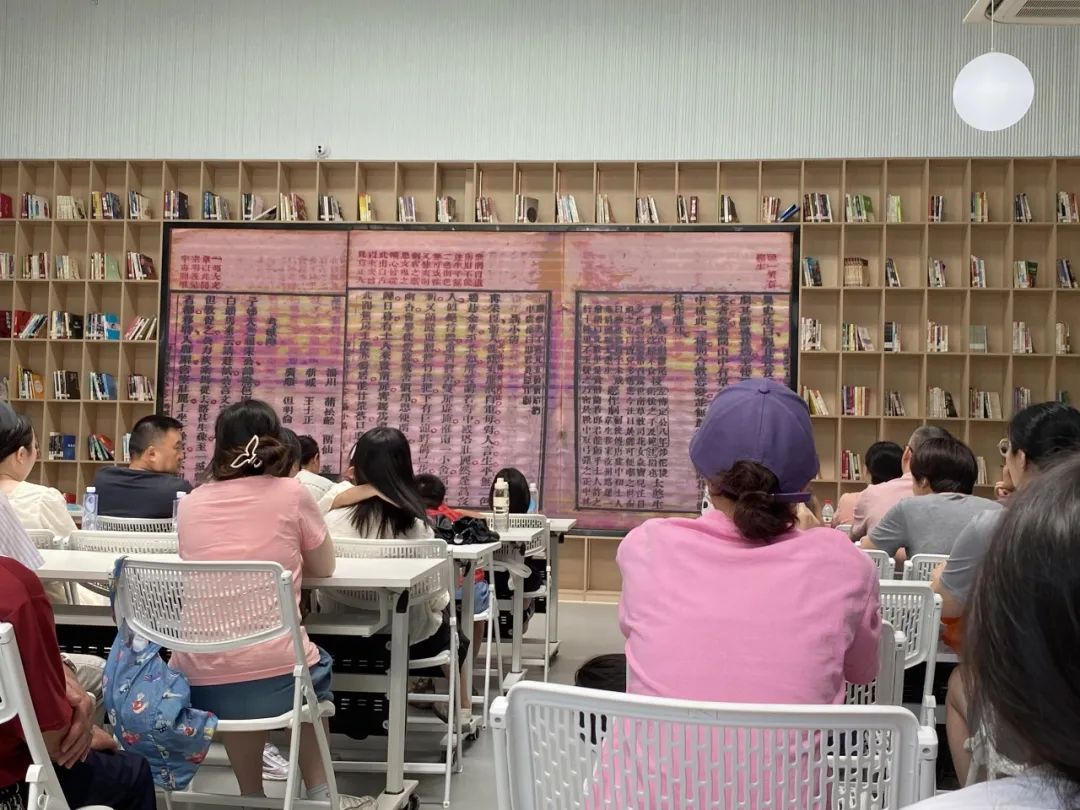 从《罗刹海市》谈起，感受文学经典的另一种“打开方式”-罗刹海市讽刺了什么评论