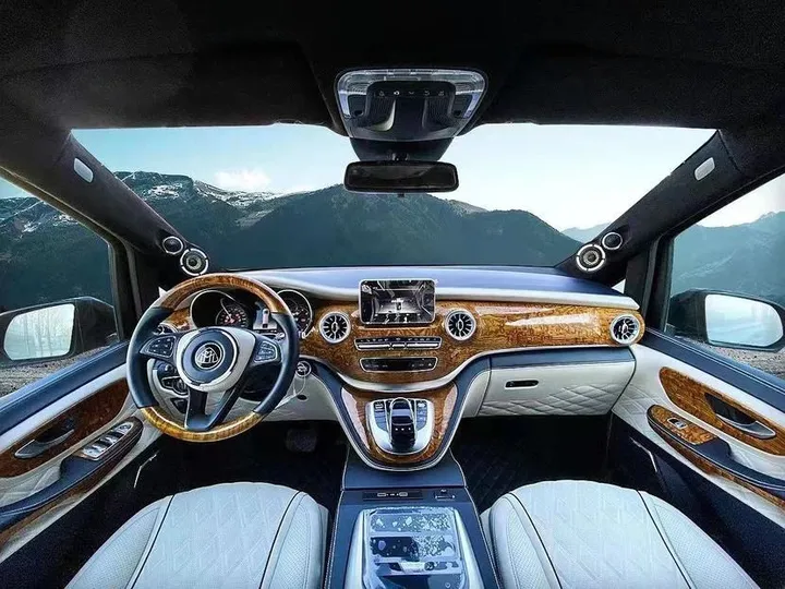 房车兄弟 奔驰V260星际四座，驾驶的魅力在旅行中流淌-奔驰arocs6×6房车价格