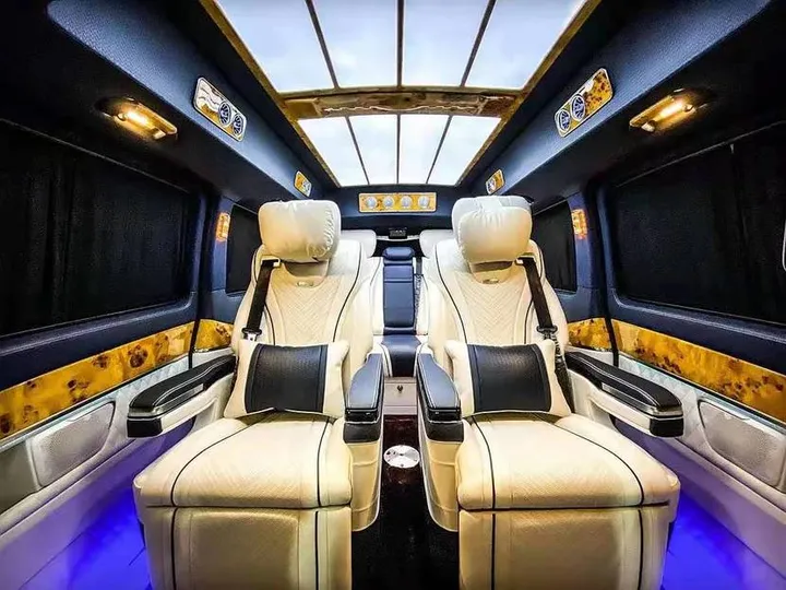 房车兄弟 奔驰V260星际7座 用繁星装点的旅途-奔驰七座v260