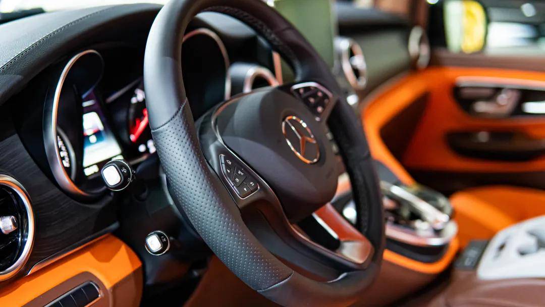 奔驰V260宾法版 7座豪华商务房车-奔驰v260豪华商务车报价及图片