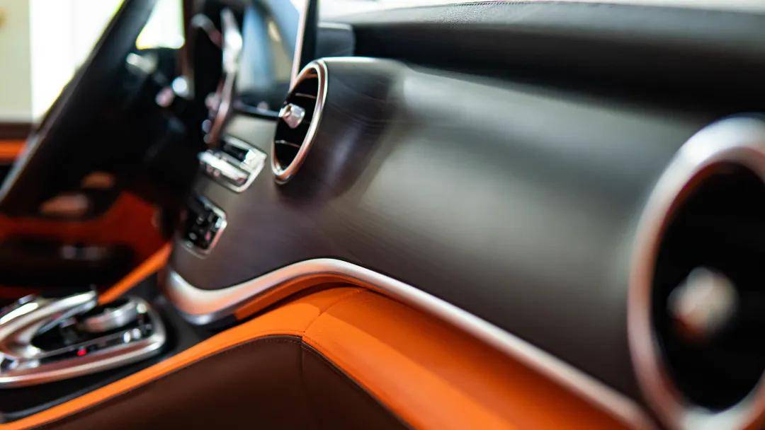 奔驰V260宾法版 7座豪华商务房车-奔驰v260豪华商务车报价及图片