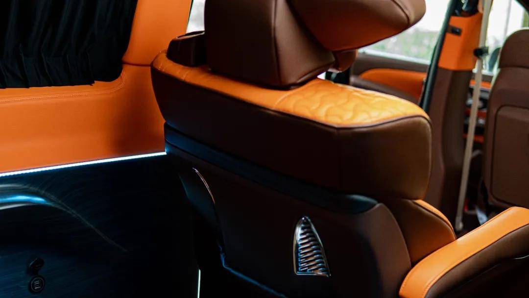 奔驰V260宾法版 7座豪华商务房车-奔驰v260豪华商务车报价及图片