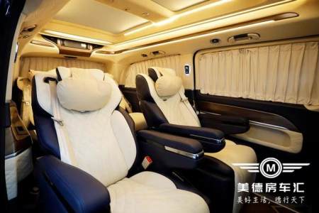 一台可以载下全家人的新款9速奔驰V260，过年开它倍有面-奔驰商务迈巴赫九座