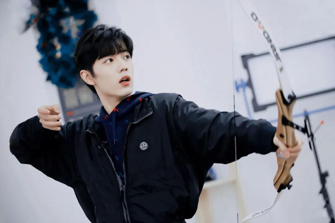 八卦说：肖战、张艺兴、杨幂、陈哲远、陈都灵、魏大勋-肖战张艺兴同台