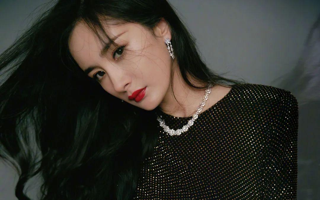 八卦说：肖战、张艺兴、杨幂、陈哲远、陈都灵、魏大勋-肖战张艺兴同台