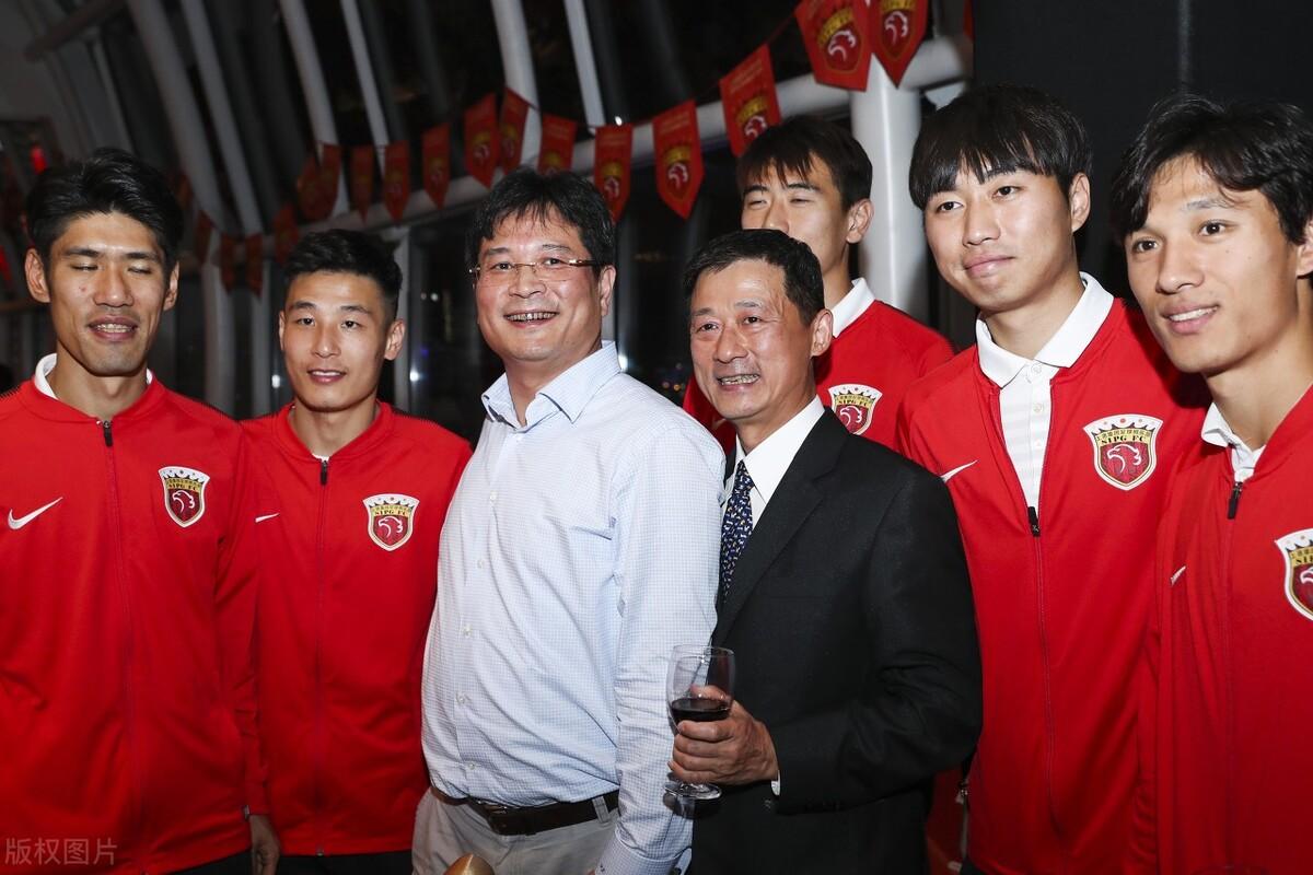 严俊落网2天后，中超上港降级+解散谜底揭晓，两大名记一针见血-严晓玉足球