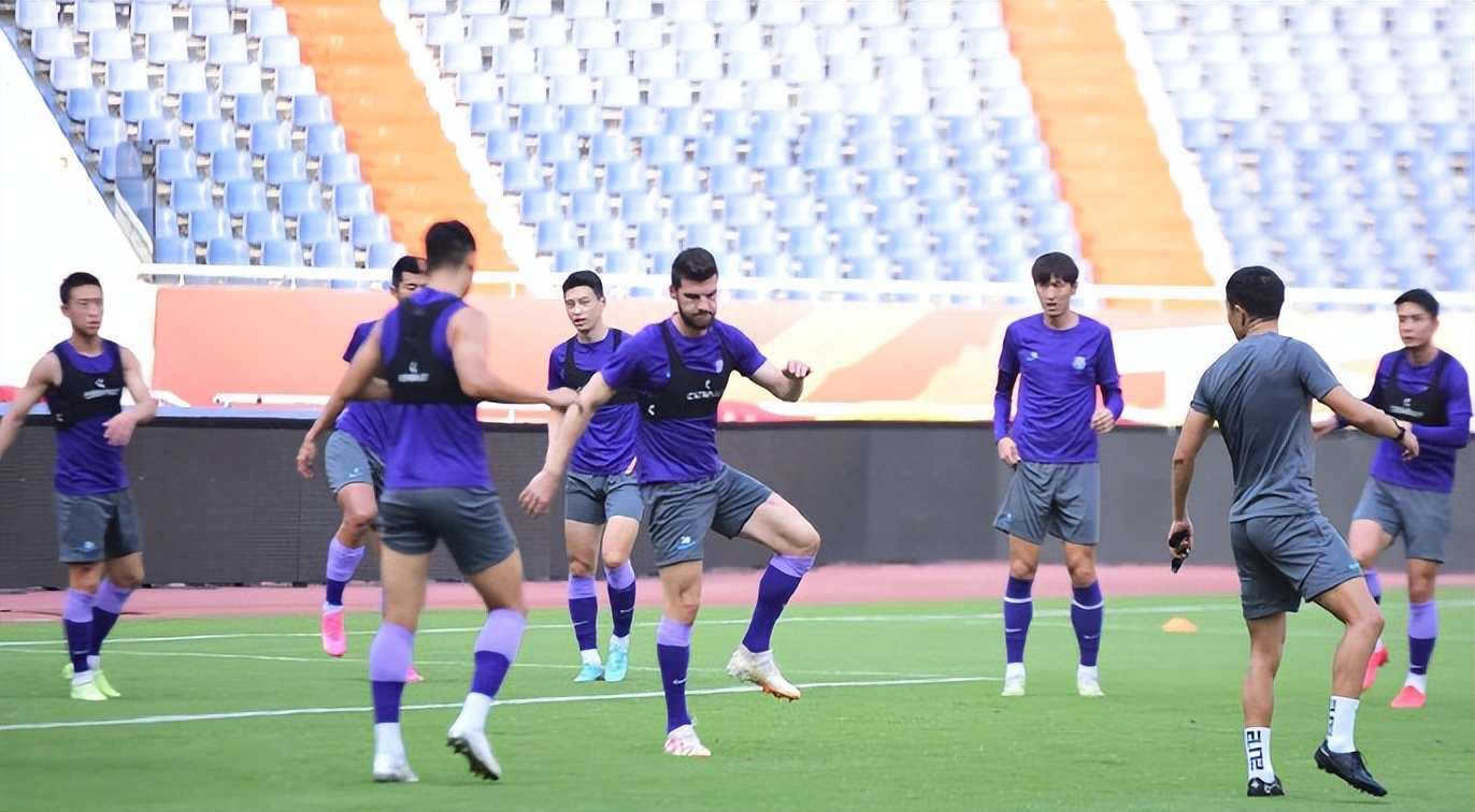 9轮不胜？天津队或创尴尬纪录，康熙“魔咒”横扫中超，输面很大-泰山队比赛日程