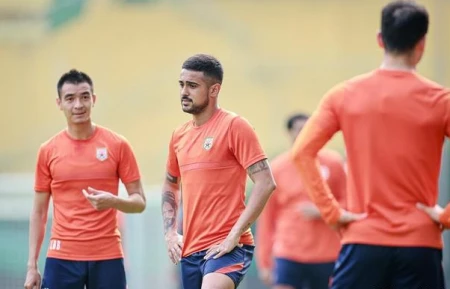 中超转会：3队飙10球金靴，泰山3次放弃，浙江队抢走亚泰核心-2023中超赛程表