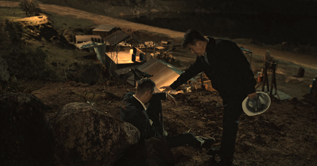 消失的十一层：大结局曲江河的卧底计划和卓越的牺牲，都没有意义-消失的十三级台阶讲的什么