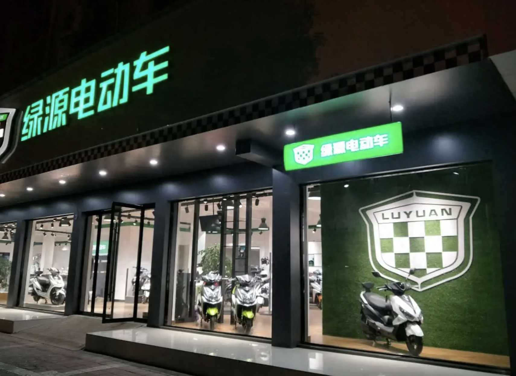 电动车十大品牌，绿源和新日有什么区别？谁的实力更强一些？-绿源和新日