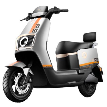 爬过珠峰的新日幻影F9火了，真正的动力王实力到底怎么样？-新日电动车质量怎么样