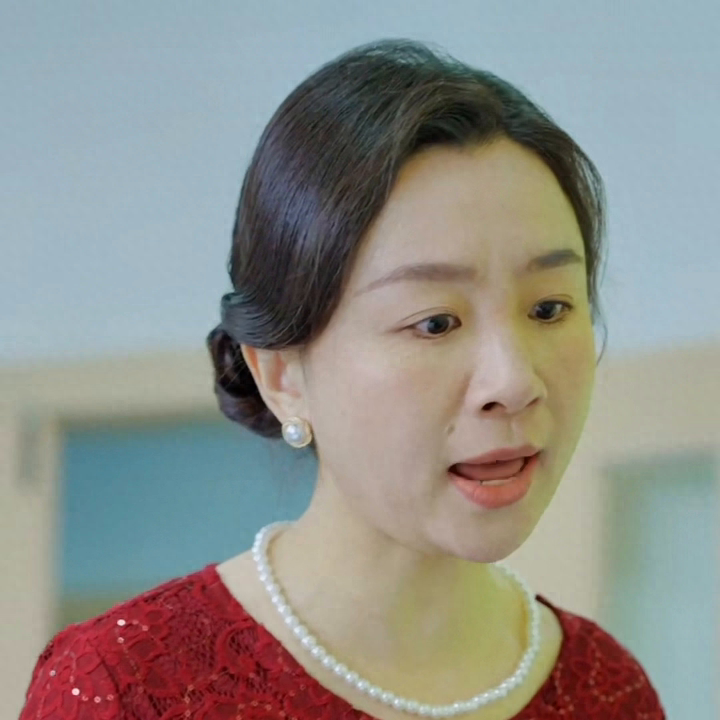 疯批霸总得到她的人却得不到她的心  一次次甜蜜惩罚 让...