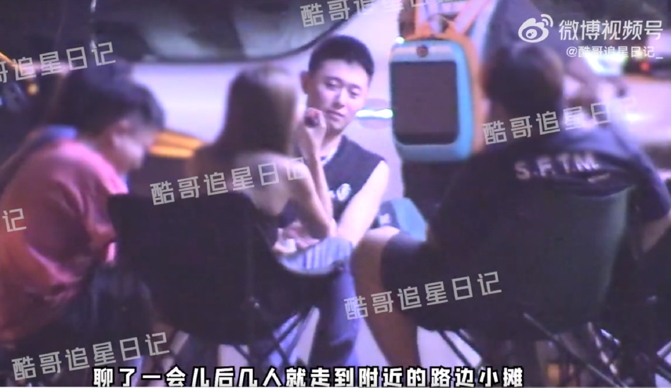 买超人品这么差，范丞丞怎么还跟他一起玩？网友：离他远点-范丞丞参加活动视频